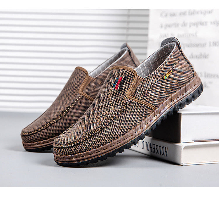 2025 Spring New Old Beijing Cloth Shoes Men's Shoes Breathable Casual Canvas Shoes Soft soled Anti slip Middle aged Dad Shoes