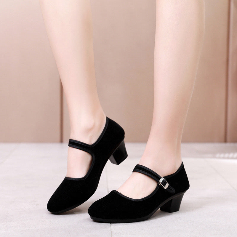 Old Fashion Beijing Black Women's High Heels Pullband Cloth Shoes Dance Shoes Hotel Work Shoes Black Velvet Shallow Mouth Shoes