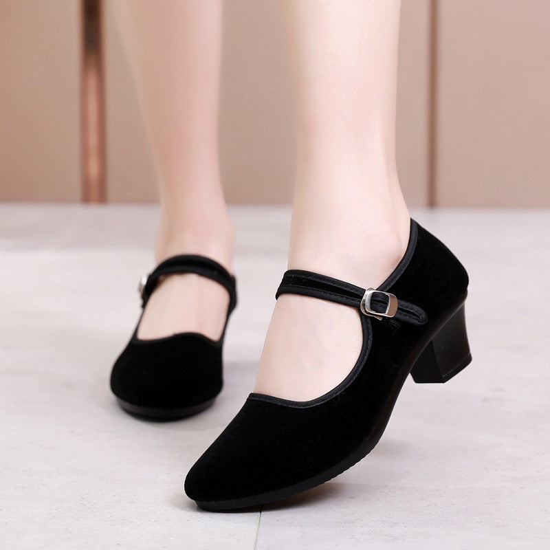 Old Fashion Beijing Black Women's High Heels Pullband Cloth Shoes Dance Shoes Hotel Work Shoes Black Velvet Shallow Mouth Shoes