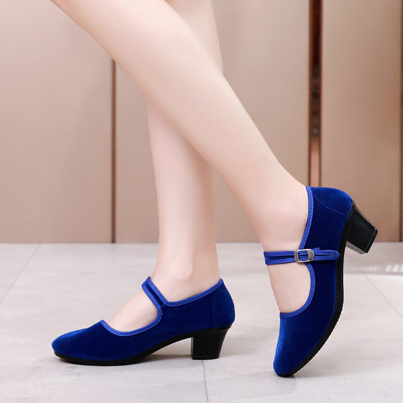 Old Fashion Beijing Black Women's High Heels Pullband Cloth Shoes Dance Shoes Hotel Work Shoes Black Velvet Shallow Mouth Shoes