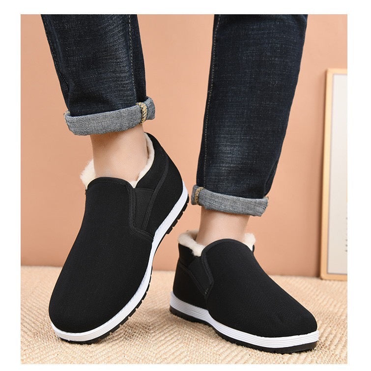 Autumn and winter old Beijing cloth shoes men's style with plush soft soled work shoes, casual and warm, middle-aged and elderly dad cotton shoes