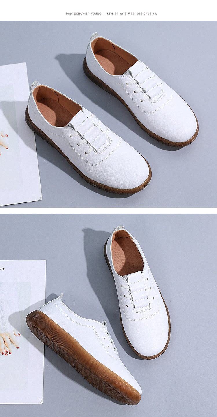 2025 New Bean Shoes Women's Genuine Leather White Shoes Soft soled Single Shoes Hollow Mom Shoes Anti slip Casual Walking Shoes