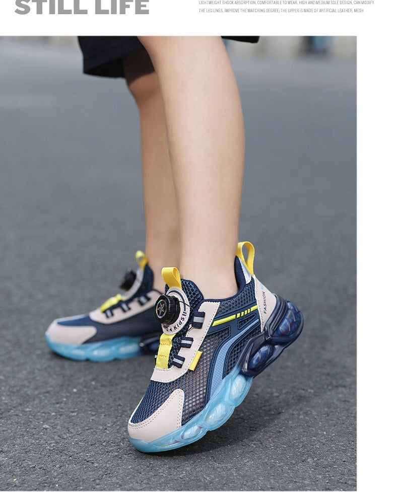 Boys' Shoes 2025 New Summer Children's Breathable Mesh Shoes Middle and Large Children's Rotating Button Running Sports Shoes