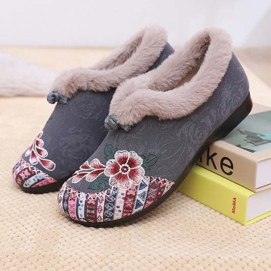 Old Beijing cloth shoes, cotton shoes, embroidered bag heels, middle-aged and elderly hairy shoes, warm ethnic style, comfortable soft soled, mom cotton shoes