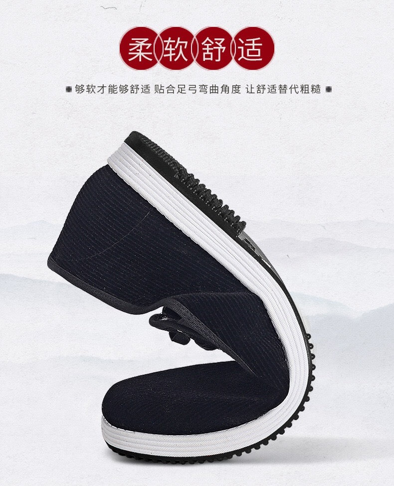 Handmade Beijing single cloth shoes for middle-aged and elderly men and women , breathable and lightweight walking shoes, pure handmade rubber soft sole