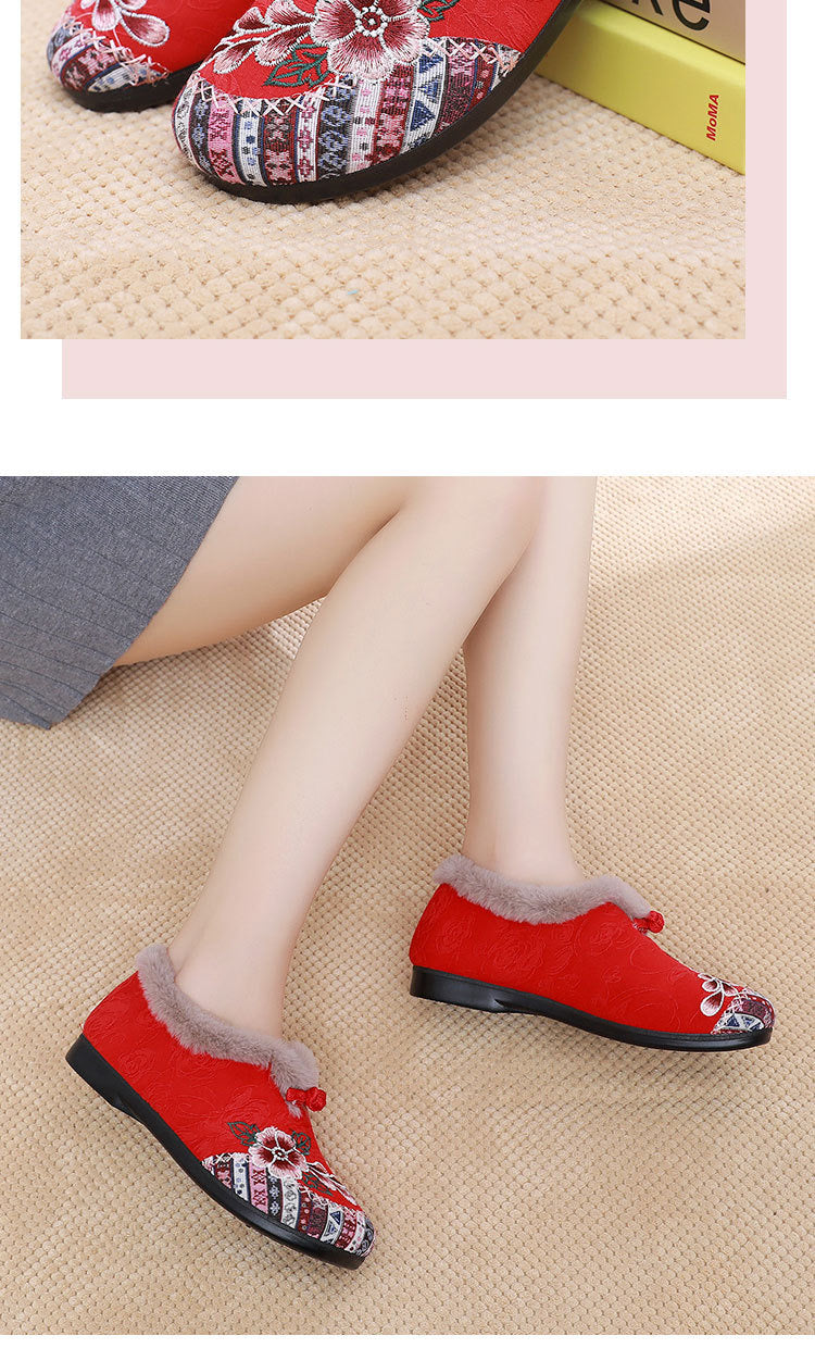 Old Beijing cloth shoes, cotton shoes, embroidered bag heels, middle-aged and elderly hairy shoes, warm ethnic style, comfortable soft soled, mom cotton shoes