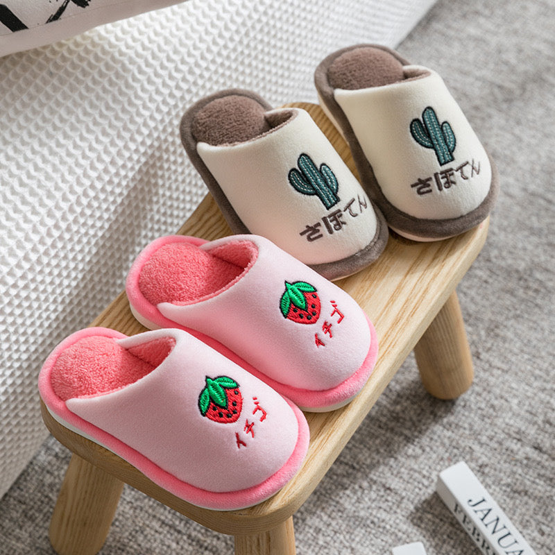 2025 Winter Children's Cotton Slippers Home Autumn/Winter Anti-Slip Baby Indoor Boys and Girls Warm Cotton Slippers Wholesale