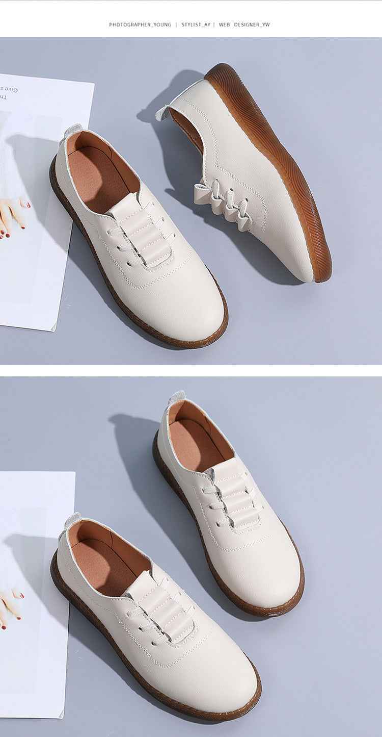 2025 New Bean Shoes Women's Genuine Leather White Shoes Soft soled Single Shoes Hollow Mom Shoes Anti slip Casual Walking Shoes