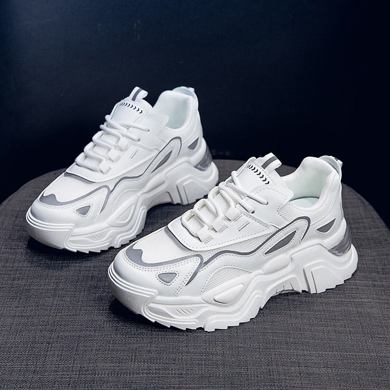 Dad's shoes for women in spring and summer of 2025, internet famous, versatile, thick soled, height increasing, lightweight, breathable, white casual sports shoes for women